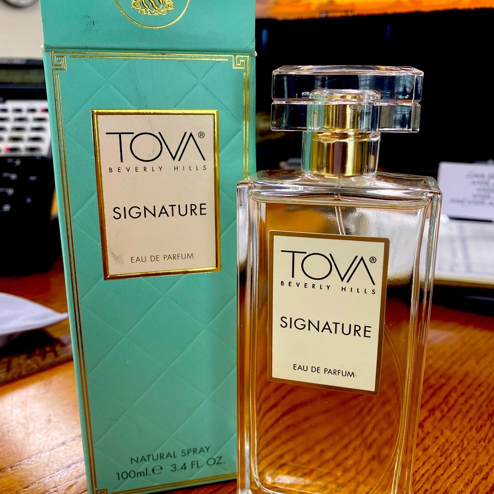 TOVA Beverly Hills Signatures Perfume